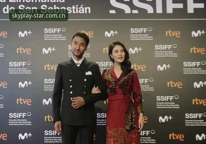 STARSPORTS下载官方下载 从柏林到圣塞巴斯蒂安——皇家社会引进迪奥戈·莱特的完整操作指南